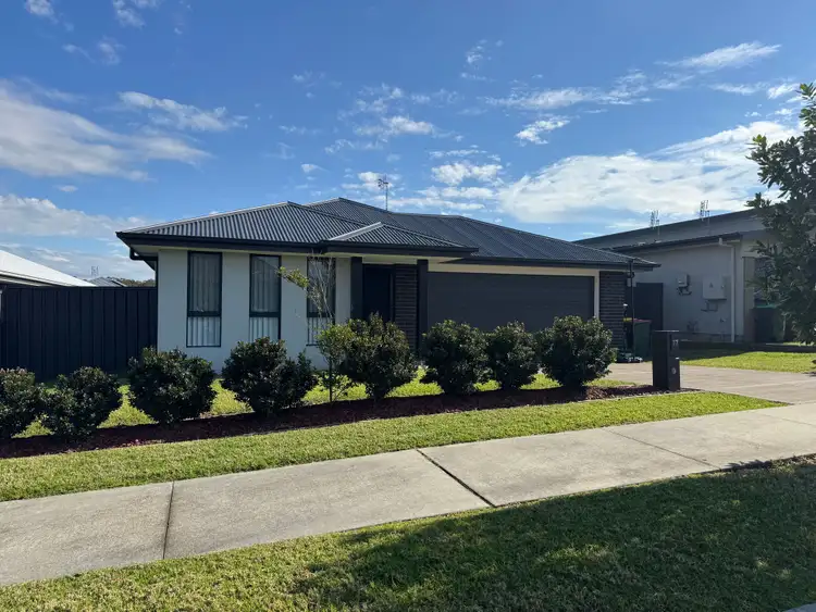 17 Crestwood Road