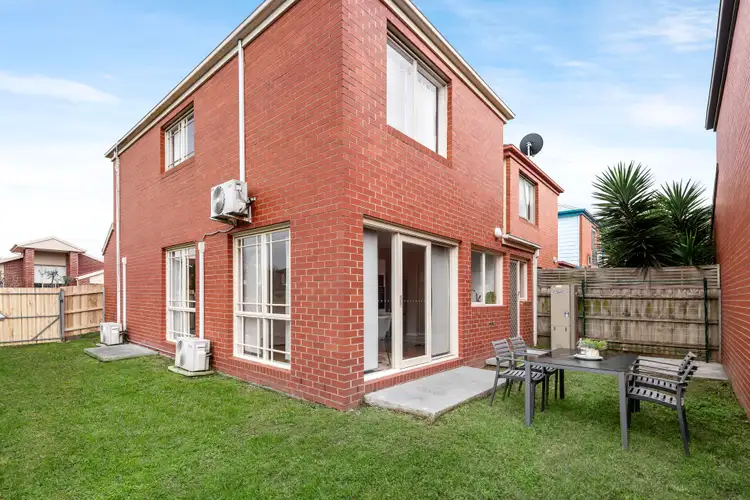 Sixth view of Homely house listing, 66 Kings Court, Oakleigh East VIC 3166