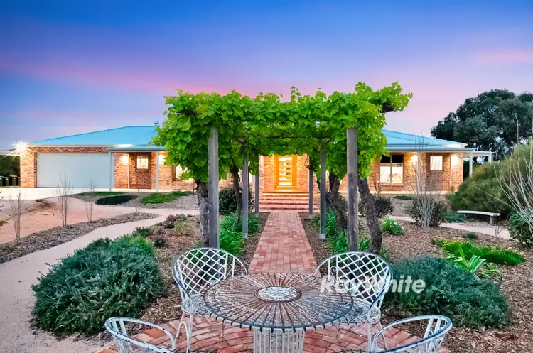 86 McEdward Street, Birdwoodton VIC 3505
