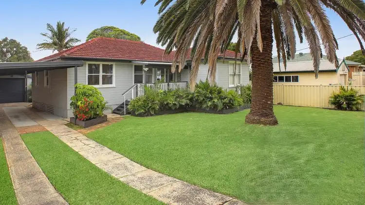 37 Booth Street, Warilla NSW 2528
