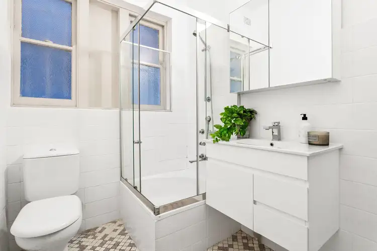 Sixth view of Homely apartment listing, 4/7 Springfield Avenue, Potts Point NSW 2011