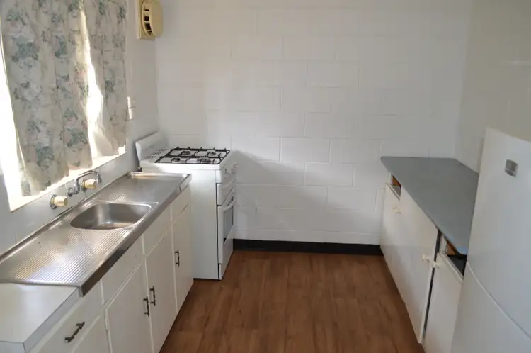 Fourth view of Homely semi-detached listing, 10A Stringybark Drive, Kambalda West WA 6442