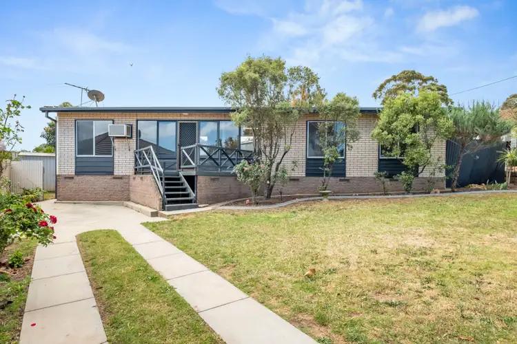 3 Candover Crescent, Huntfield Heights SA 5163