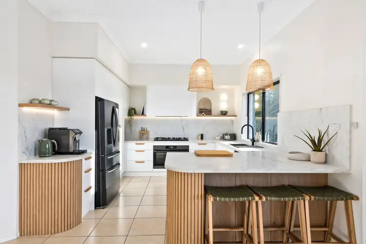 16 James Cook Parkway, Shell Cove NSW 2529
