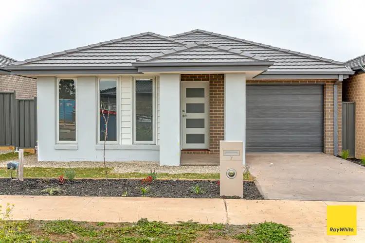 7 Betoota Avenue, Huntly VIC 3551