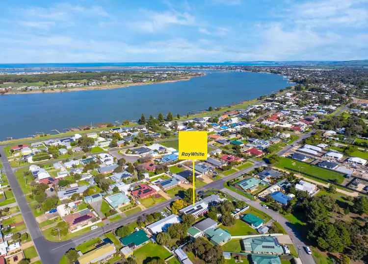 8 Fenchurch Street, Goolwa North SA 5214