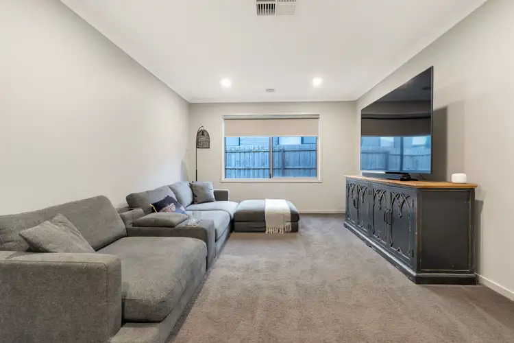 Fifth view of Homely house listing, 17 Cayenne Way, Mickleham VIC 3064