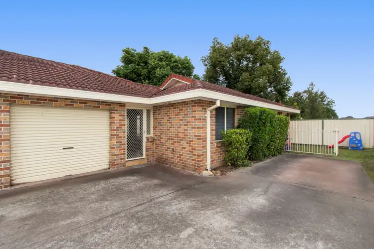 2/11a Ham Street, South Windsor NSW 2756