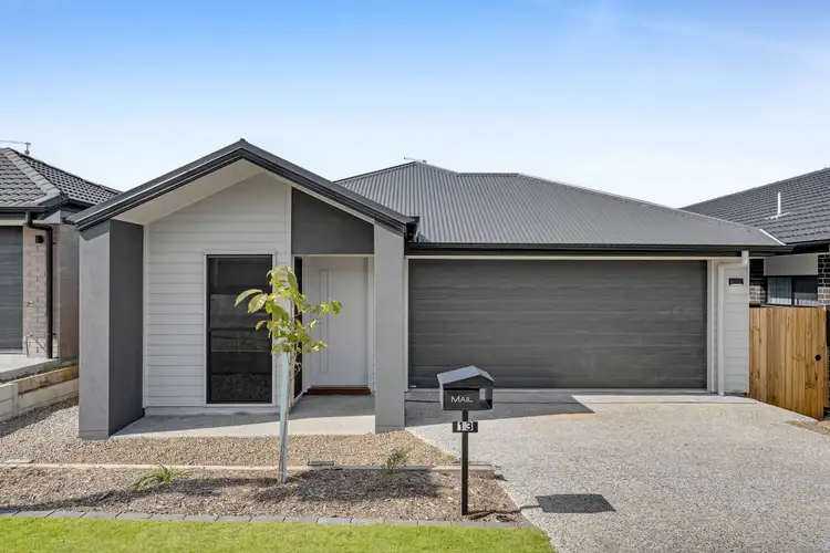 13 Raven Court, Park Ridge QLD 4125
