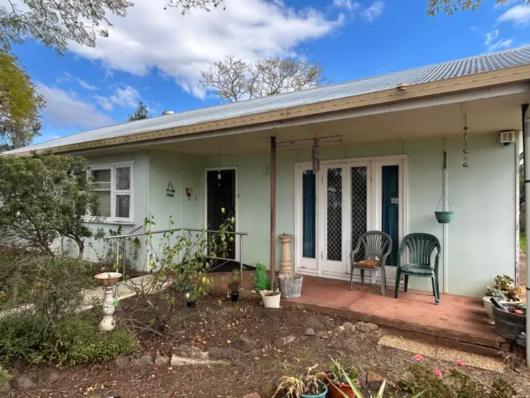 38 Cory Street, Oakey QLD 4401