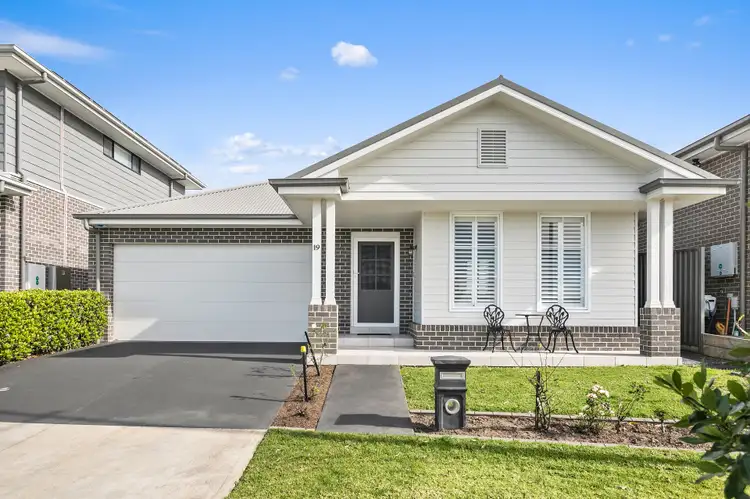 19 Cabbage Tree Crescent, Calderwood NSW 2527