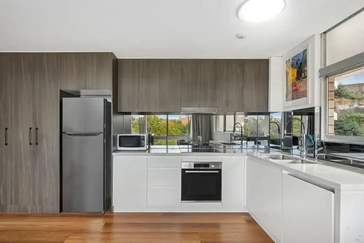 Second view of Homely apartment listing, 9/41-49 Roslyn Gardens, Elizabeth Bay NSW 2011