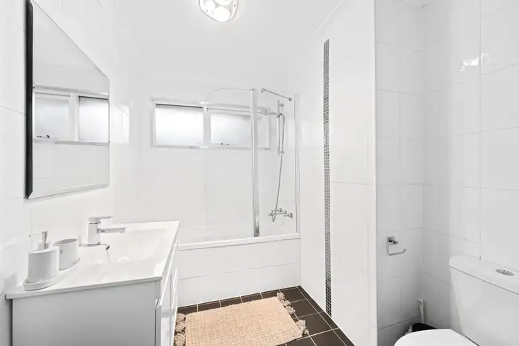 Sixth view of Homely house listing, 71 The Parkway, Bradbury NSW 2560