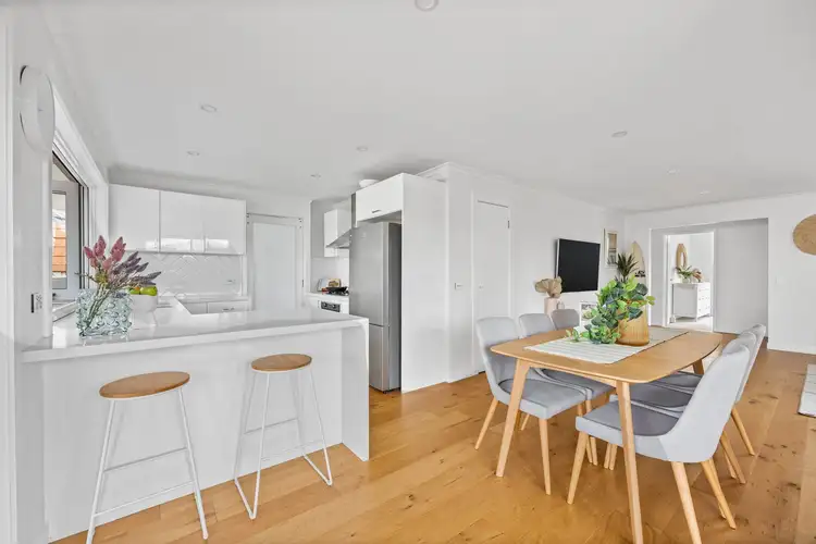 Sixth view of Homely house listing, 5 Nullica Court, Berwick VIC 3806