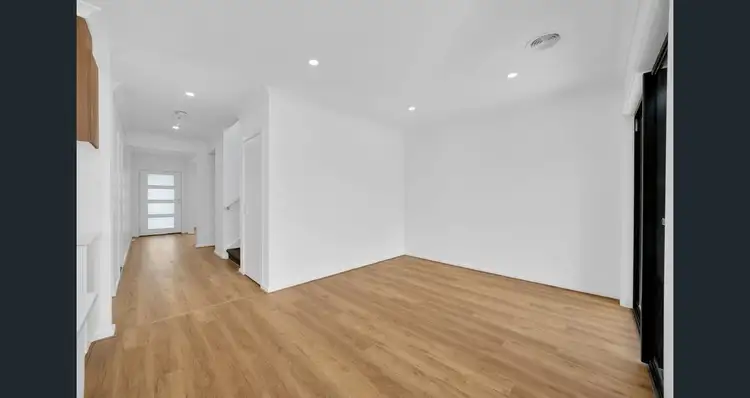 Third view of Homely house listing, 33 Drumchapel Crescent, Strathtulloh VIC 3338