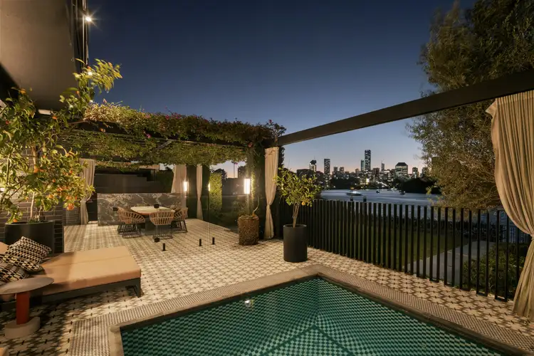 29 Laidlaw Parade, East Brisbane QLD 4169