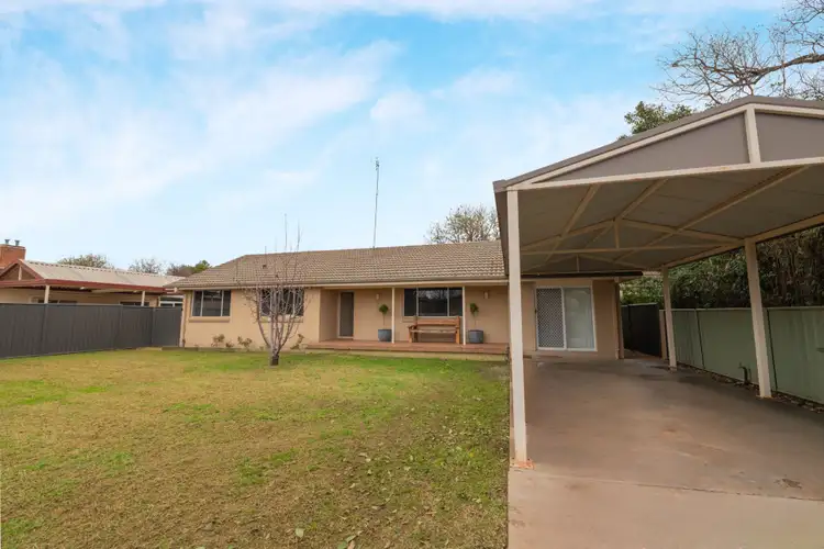 77 Church Street, Forbes NSW 2871