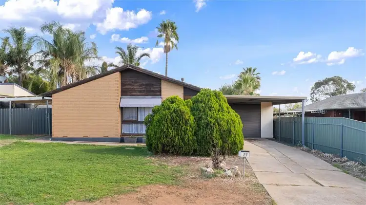 27 Chowilla Court, Craigmore SA 5114