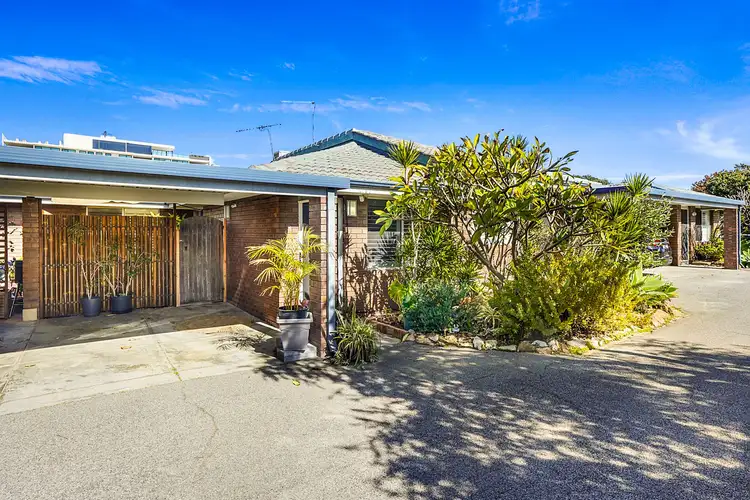 8 Hastings Street