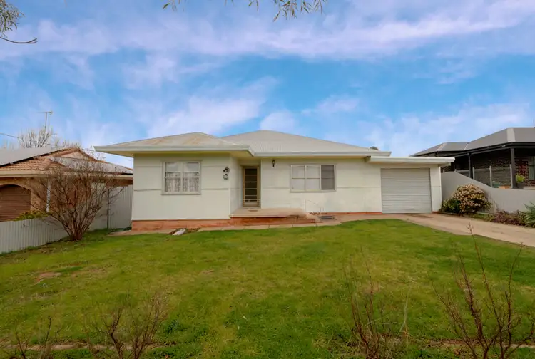3 Thomas Street, Parkes NSW 2870