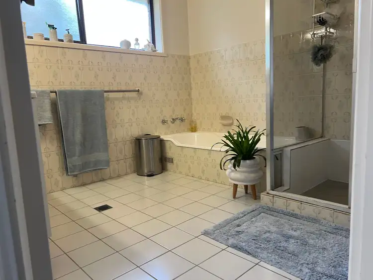 Fifth view of Homely house listing, 9 Llewellyn Street, Saratoga NSW 2251