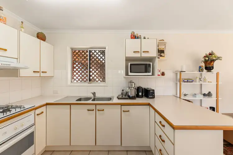 Fifth view of Homely unit listing, 3/39 Adsett Street, Taringa QLD 4068