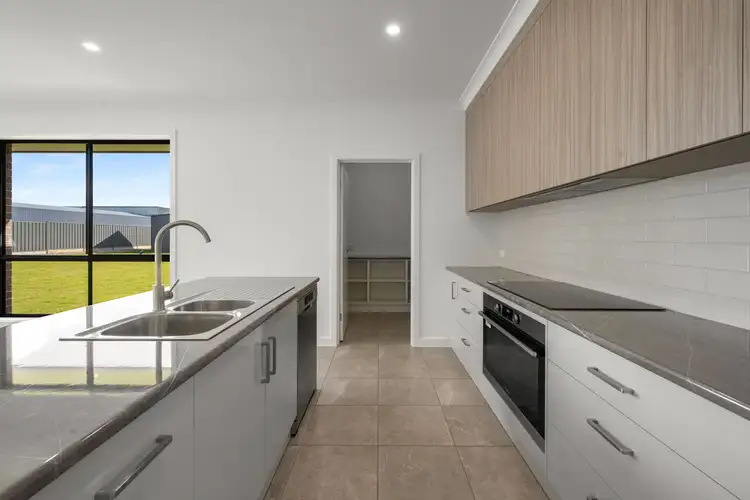 Fifth view of Homely house listing, 10 Major Court, Suttontown SA 5291