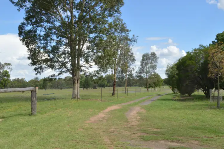 189 Burtons Road, Roma QLD 4455