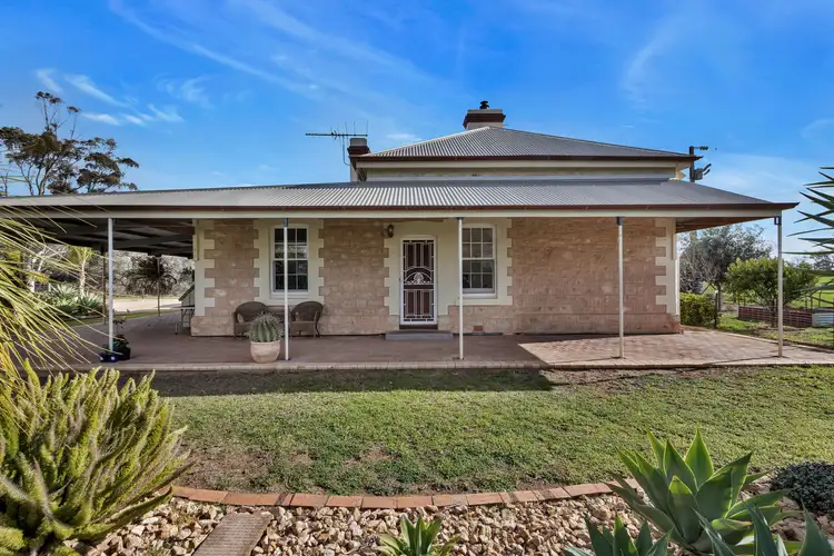 9 School House Road, Lower Light SA 5501