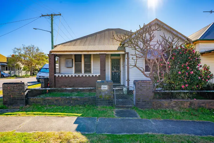 27 The Avenue, Maryville NSW 2293