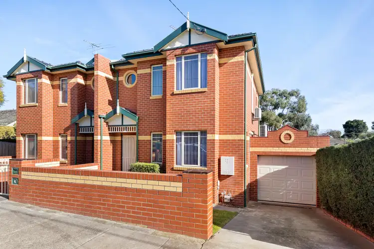 1/19 Ogilvie Street, Essendon VIC 3040