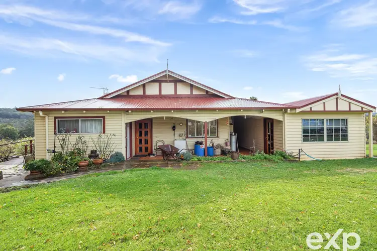 257 Campbells Road, Kangaroo Gully WA 6255