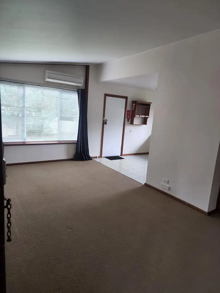 Third view of Homely unit listing, 2/13-15 Railway Parade, Armidale NSW 2350