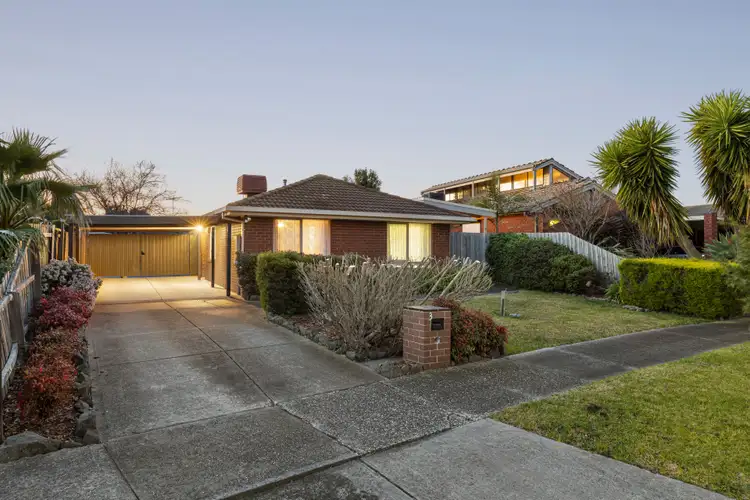 3 Nandina Court, Mill Park VIC 3082