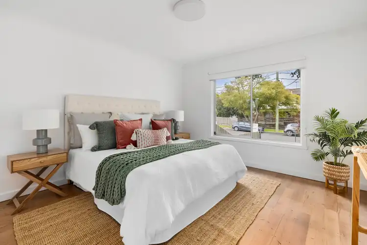 Fifth view of Homely house listing, 10 Alfred Place, Frankston VIC 3199