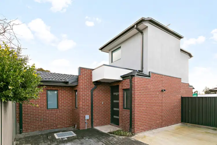 2/11 Twyford Street, Fawkner VIC 3060