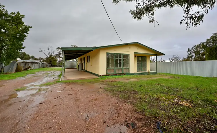 3 Lytton Street, Quorn SA 5433