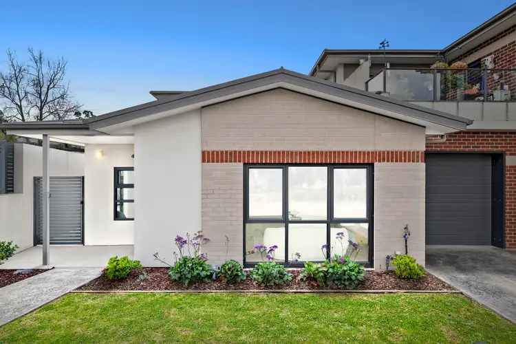 1 Faith Close, Kilsyth VIC 3137