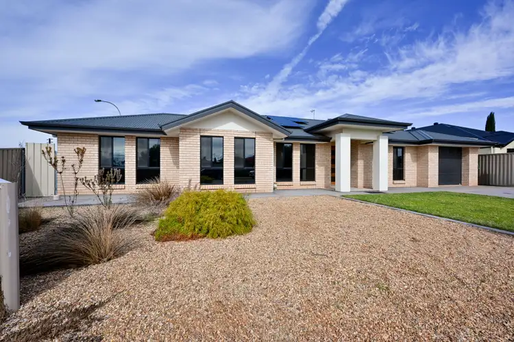 2 Robinson Street, Whyalla Jenkins SA 5609