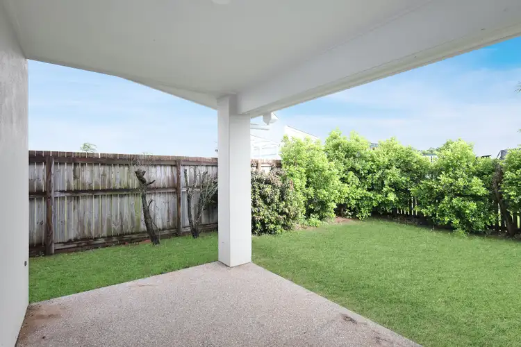 Second view of Homely semi-detached listing, 2/102 Rasmussen Avenue, Hay Point QLD 4740