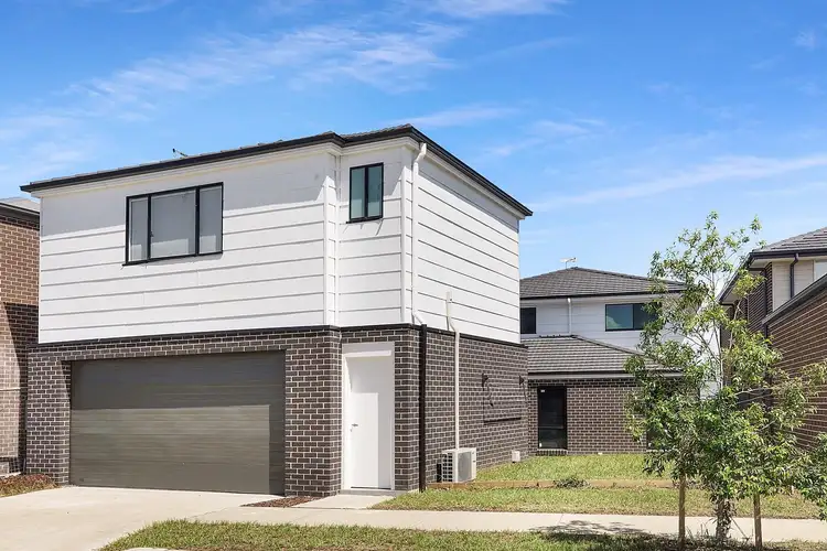 7a Middleridge Drive, Glenmore Park NSW 2745