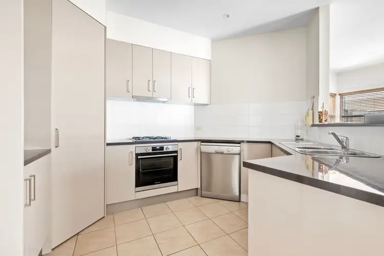 Third view of Homely apartment listing, 3/206 Commercial Street East, Mount Gambier SA 5290