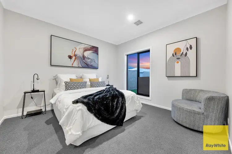 Sixth view of Homely house listing, 8 Ormond Boulevard, Tarneit VIC 3029