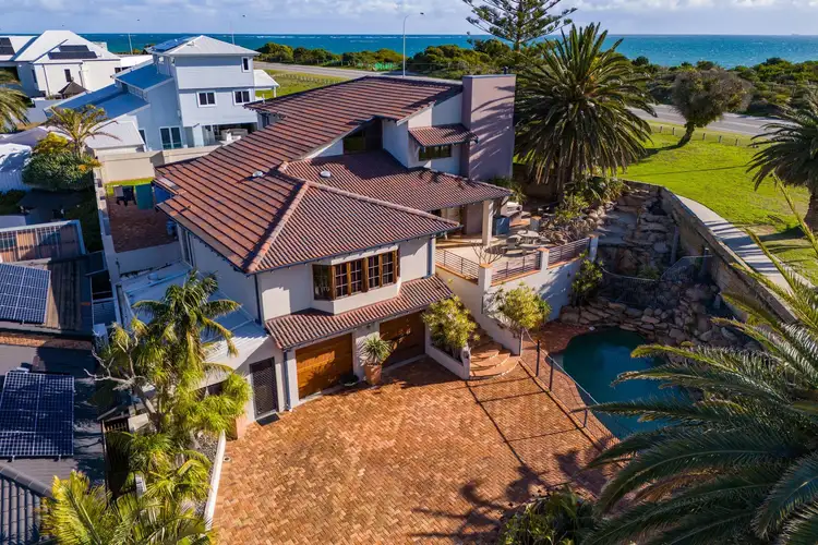 17 St Ives Loop, Kallaroo WA 6025