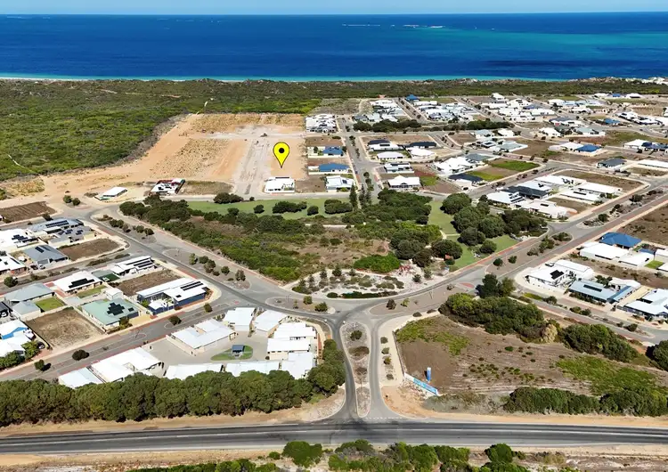 865 Clifton Avenue, Jurien Bay WA 6516