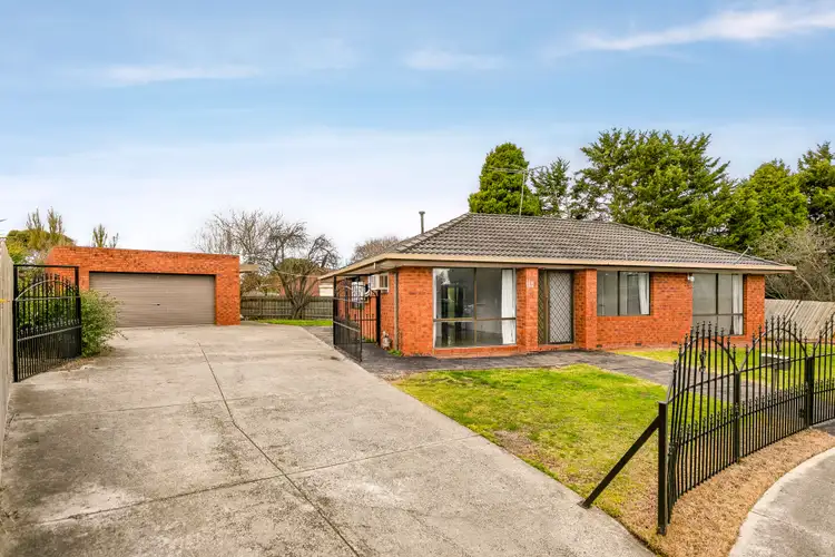 14 Jarrot Court