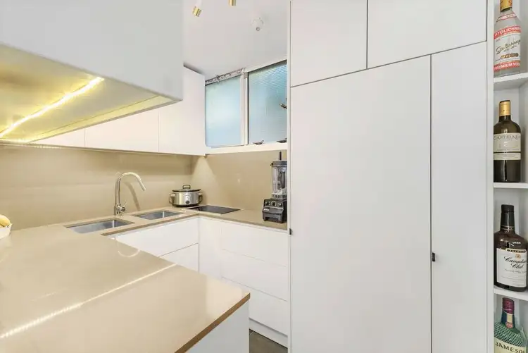 Fourth view of Homely studio listing, 8/50 Roslyn Gardens, Rushcutters Bay NSW 2011