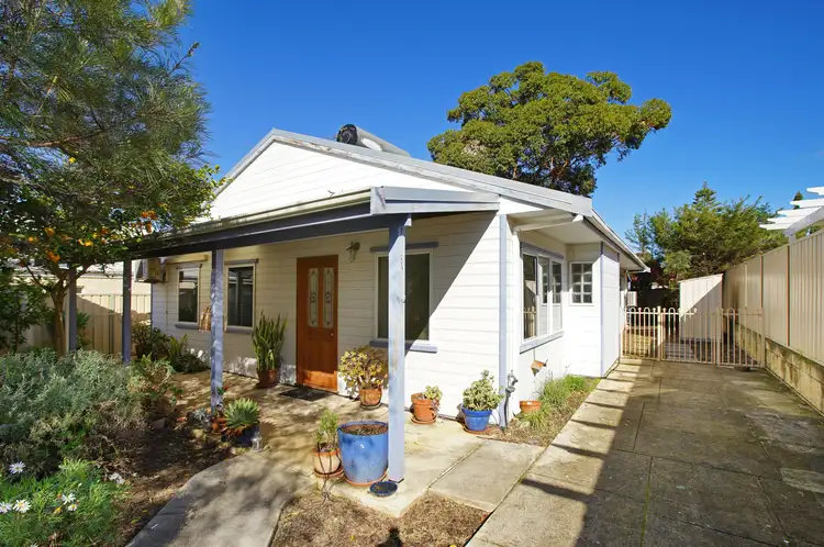 11a Batten Street,, Coolbellup WA 6163