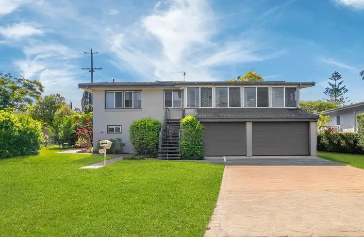 4 Stephenson Street, Oxley QLD 4075