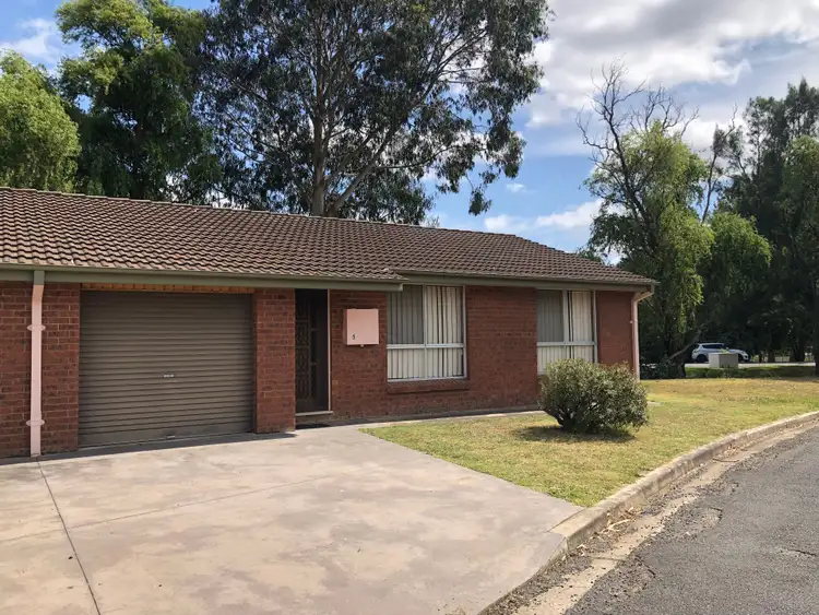 55 Willow Drive
